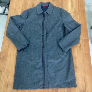 Rain coat